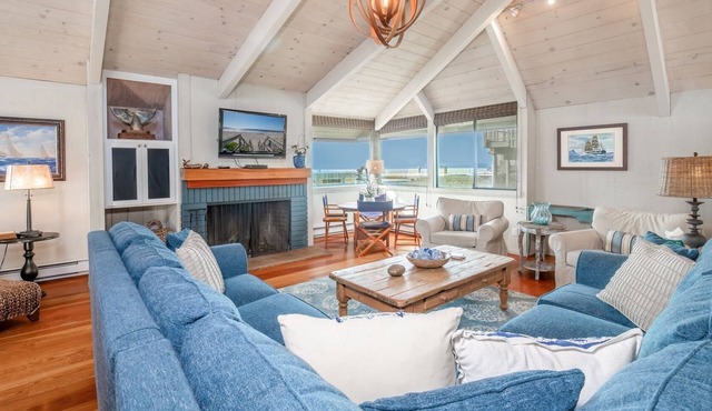 Pajaro Dunes Resort: Breathtaking Views - 5 BR/3 BA Pajaro Dunes Beach House