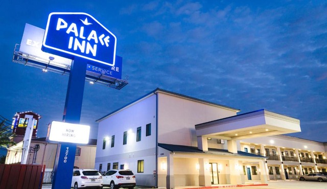 Palace Inn Blue Federal Road