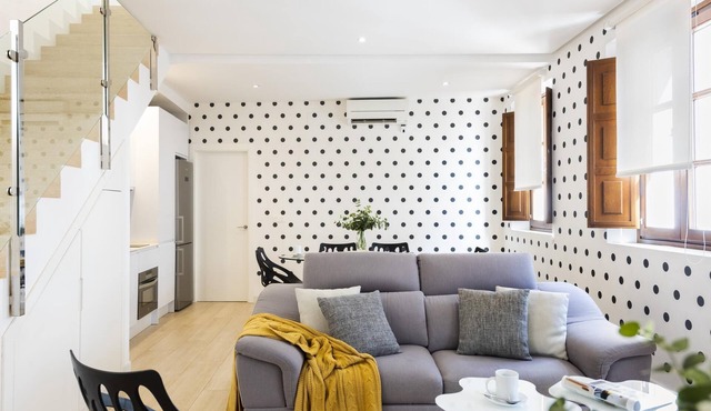 PALACIO BUENAVISTA LUXURY APARTMENTS 2.1.