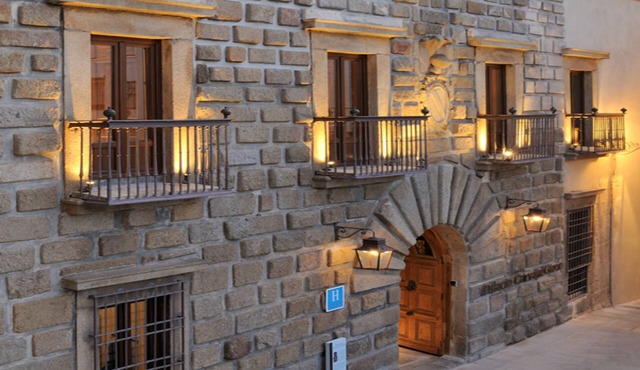 Palacio Carvajal Girón