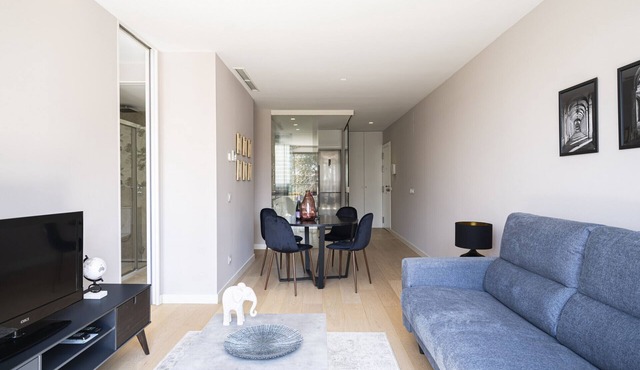 PALACIO REAL - MADRID, 2HH, 2 BAÑOS, 6 PAX