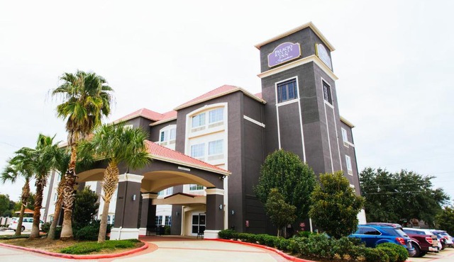 Palacio Royale Inn Signature Katy