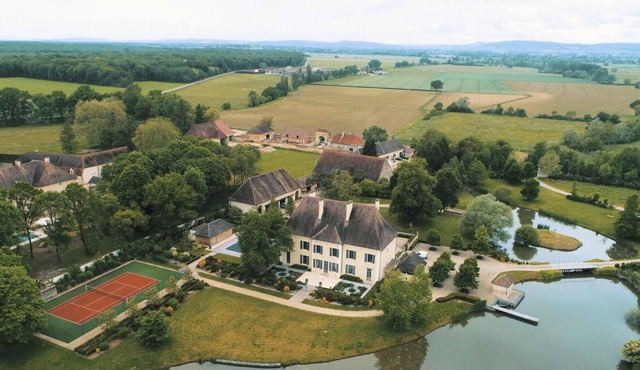 Palais De Reon - Five Bedroom Villa, Sleeps 14