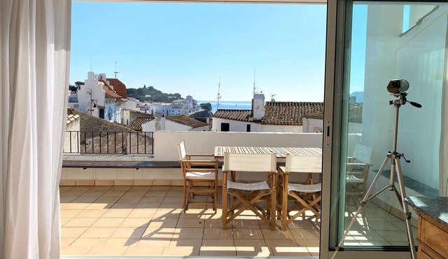 PALAU - Great townhouse with fantastic sea views
