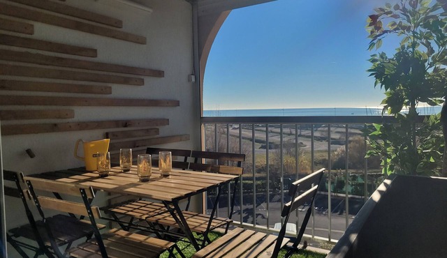 Palavas, Charming F2, A/C, Parking, Wi-Fi, Near Beach