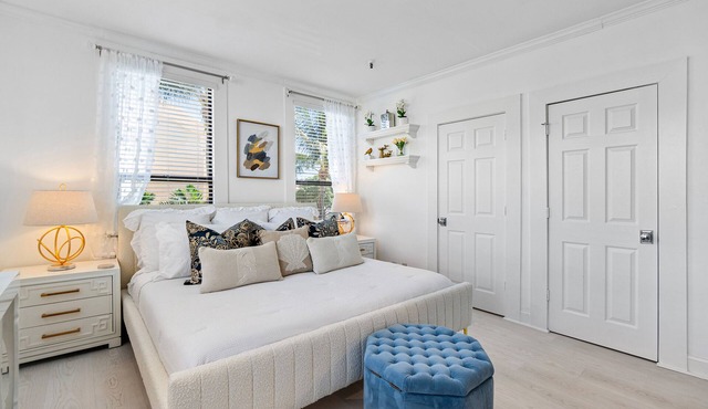 Palm Beach Little Gem