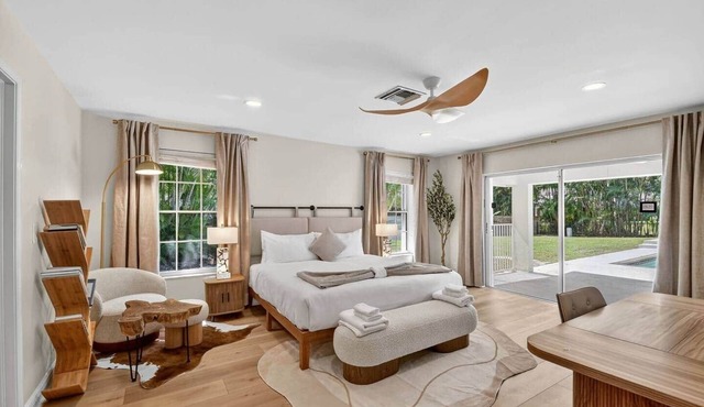 Palm Beach Polo/PGA Retreat – Pool & Luxe Comfort