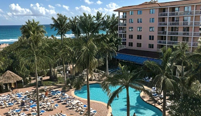 Palm Beach Shores Resort ~ Singer Island Beachfront Resort ~ One Bedroom Suite