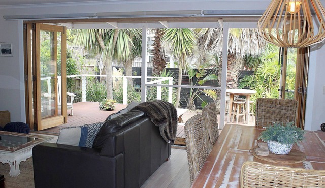 Palm Breeze at Sunset Strip