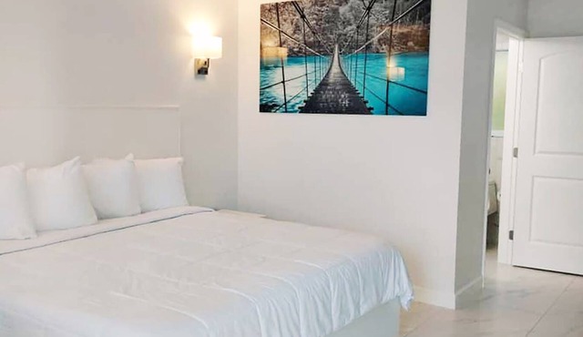 Palm Breeze Hotel