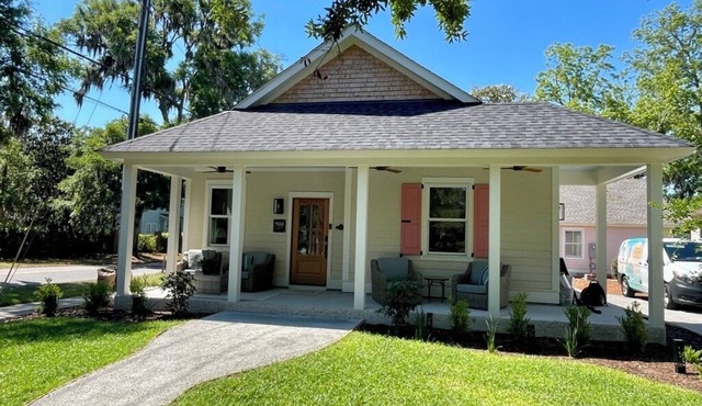 Palm Cottage, brand new 2 bedroom 2 bathroom in enchanting Beaufort