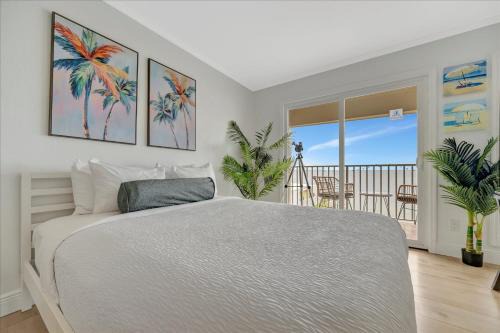 Palm Court a Bayview 2 Bed Suite & Heated Pool