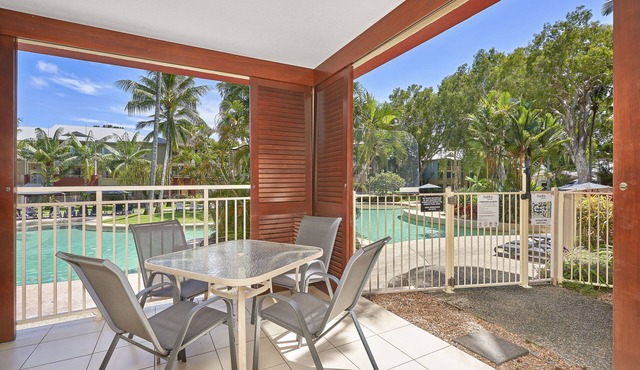 Palm Cove Beachside Resort Apartment