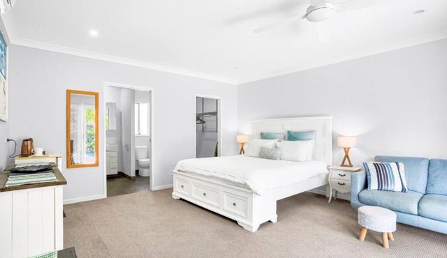 Palm Cove Studio Apartments