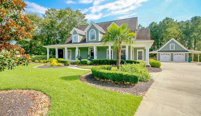 Palm & Gem | Luxury home in Myrtle Beach with resort-style pool, outdoor kitchen