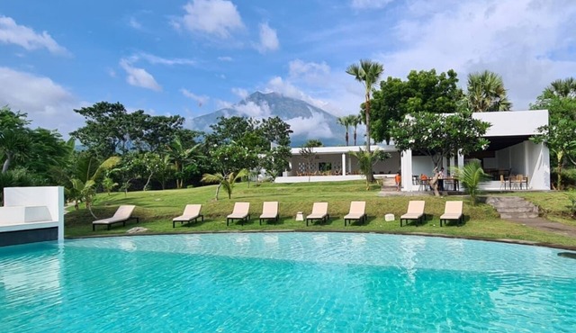 Palm Springs Bali Resorts