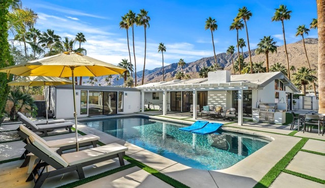 Palm Springs Home with a Pool! Ping Pong Table! Fire Pit