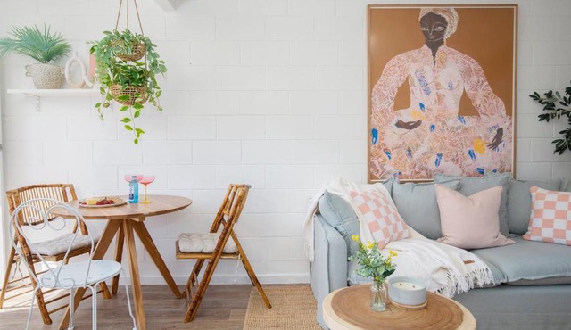 Palm Springs Oasis in Bateau Bay