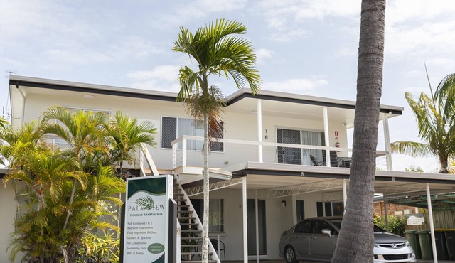 Palm View Holiday Apartments