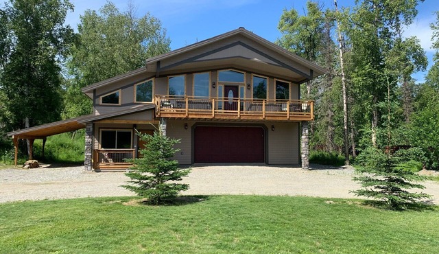 Palmer Alaska - Hatcher Pass Mountain Home Rental 3 Bed 3 Bath - Heated Garage!