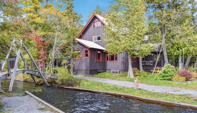 Palmer Point - The Palmer House