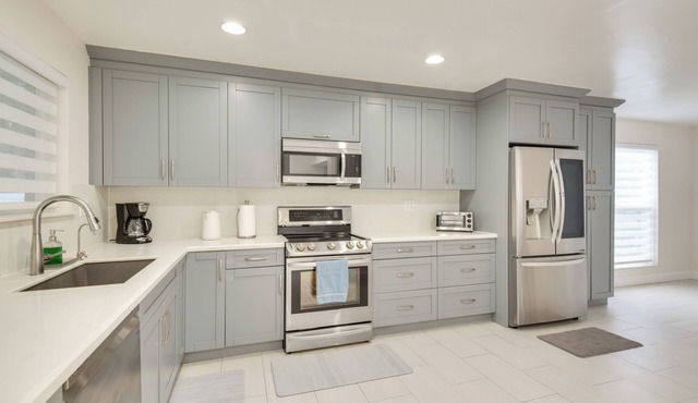 Palmetto Bay Getaway Near Beaches & Zoo Miami