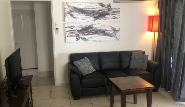 Palmgrove 2 - Rainbow Beach. Gorgeous, modern beach escape in a great location. Aircon. Wifi