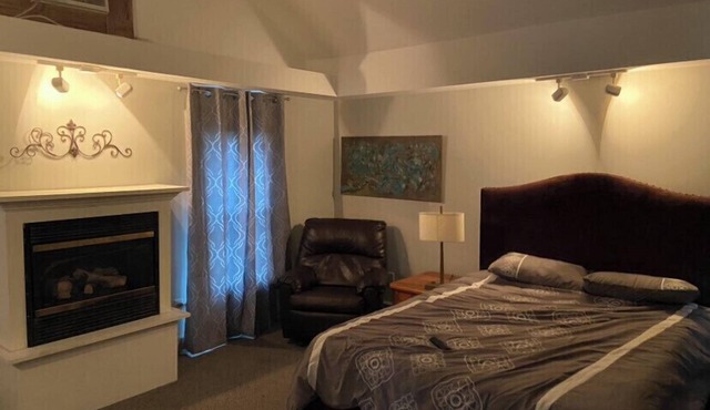 Palomino Upper level Farm House near Village,