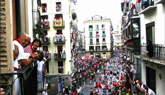 Pamplona center. Estafeta, Running of the bulls