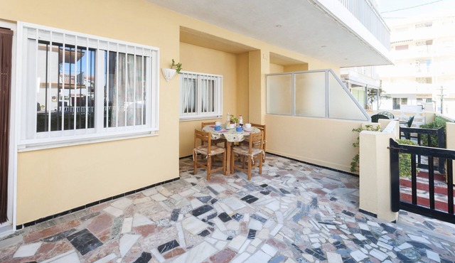 PANDORA 1 - Apartment with terrace in Playa de Miramar.