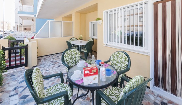 PANDORA 2 - Apartment with terrace in Playa De Miramar.