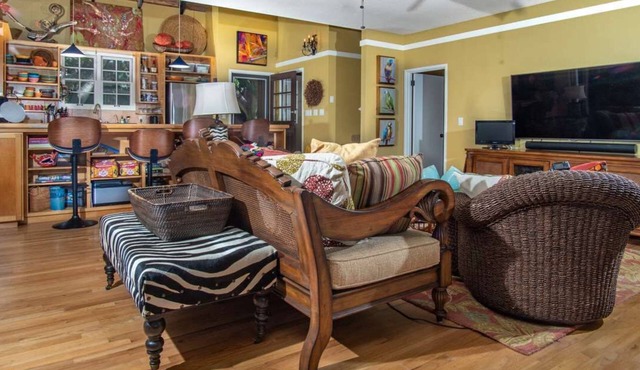 PANIOLO HALE'S LUXURY OFFERING! ONE OF THE BEST!