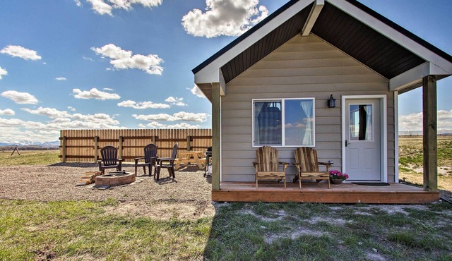 Pano Views! Custom Cabin on Rocky Mountain Front
