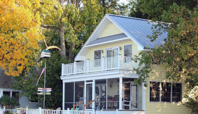 Panorama, lake views, as low as $125/night