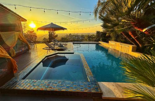 Panorama Tropical Resort & Spa with Sunset City View