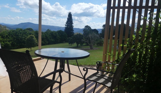 Panorama: Views, tranquility, separate entrance