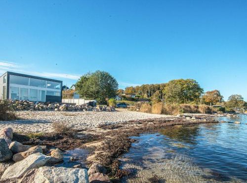 Panoramic Beach Retreat-By Traum