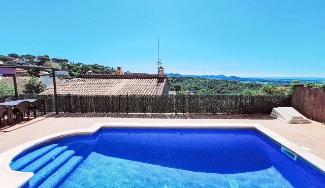 Panoramic by Interhome