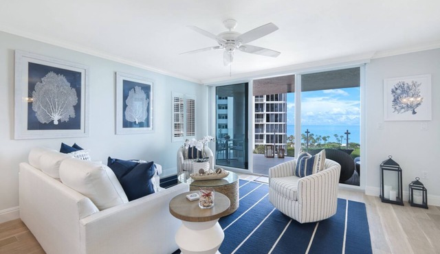 Panoramic Gulf Views, Newly Renovated, Spectacular 2 Bedroom 2 Bathroom Condo