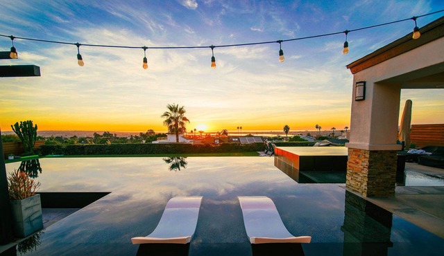 Panoramic Ocean Sunset Views, Heated Pool & Spa, Best Location