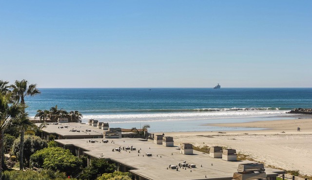 Panoramic Ocean View. Luxury Remodel! Washer and Dryer in condo. G313 North Coast Village