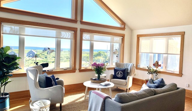 Panoramic Ocean Views!