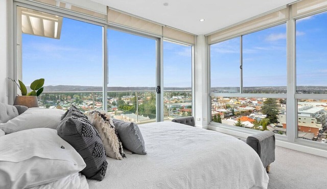 Panoramic Paradise in Glenelg