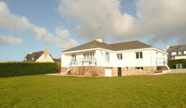 Panoramic Sea View Retreat in Brittany