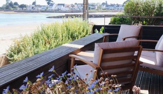 PANORAMIC SEA VIEW, WATERFRONT HOME