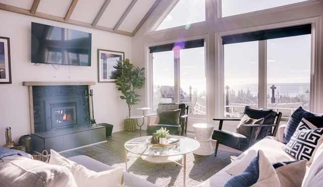 Panoramic Seaside Escape