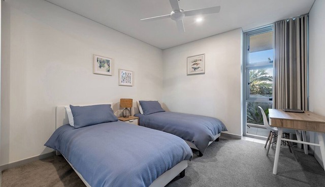 "Panoramic View Scarborough Beach"