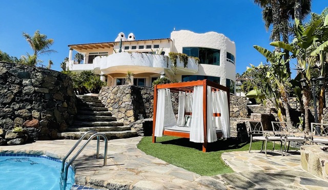 Panoramic Views, Gated Community 15 min From Wine Country