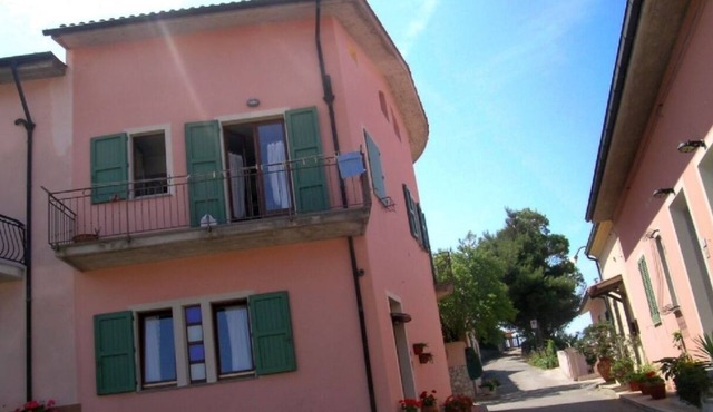 Panoramic views House, elegant and spacious, near to the Capoliveri center. in Capoliveri