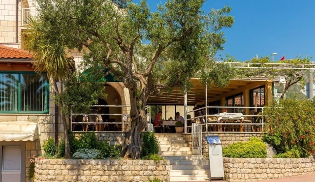 Pansion Srebreno - Double or Twin Room with Balcony and City View 3
